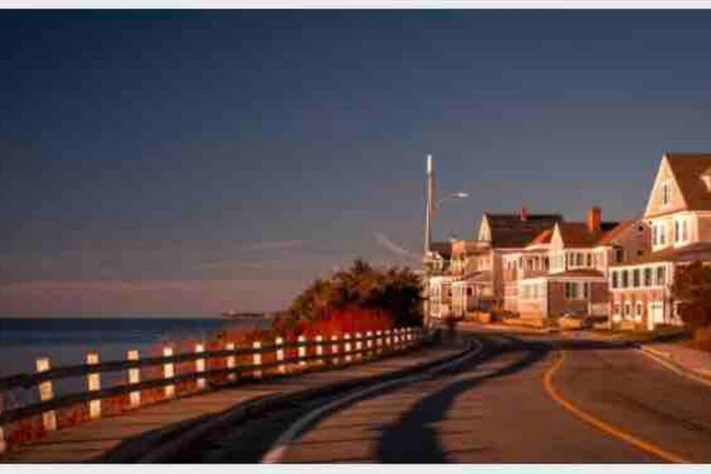 Charming Cottage Historic Falmouth Cape Cod Near Beach And Downtown 2Br 1Bath Deck 외부 사진