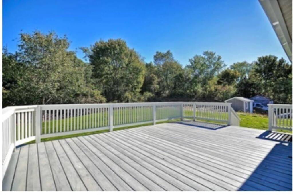 Charming Cottage Historic Falmouth Cape Cod Near Beach And Downtown 2Br 1Bath Deck 외부 사진